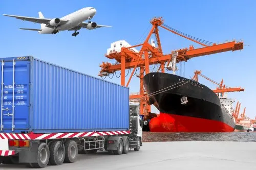 Navigating Cross-Border Shipping: The Strategic Advantage of Hong Kong's Logistics Hub